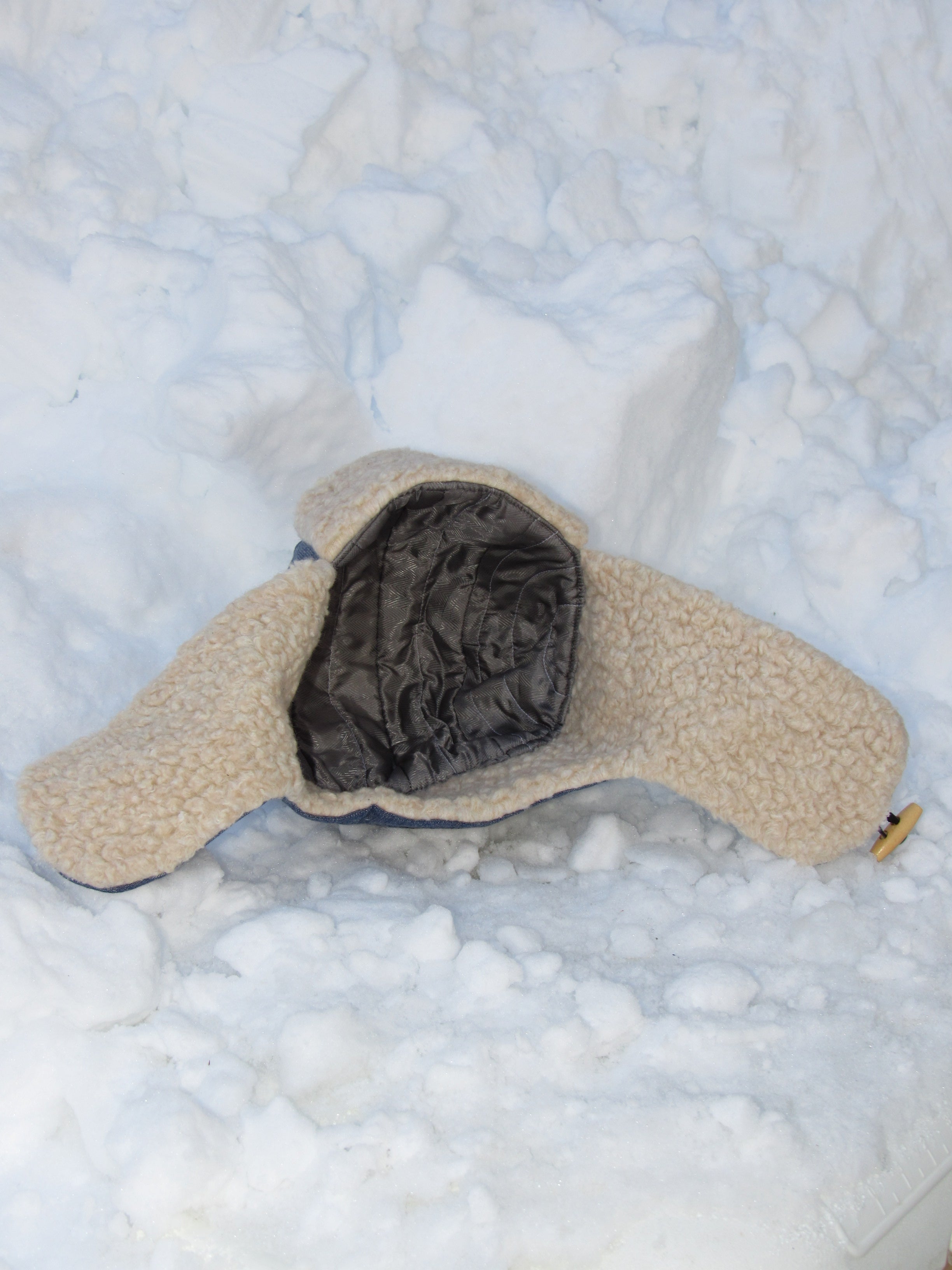 blue linen scrapper hat